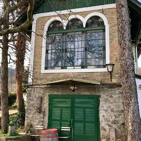 Guens Vendeghaz Hotel Szigliget Exterior foto