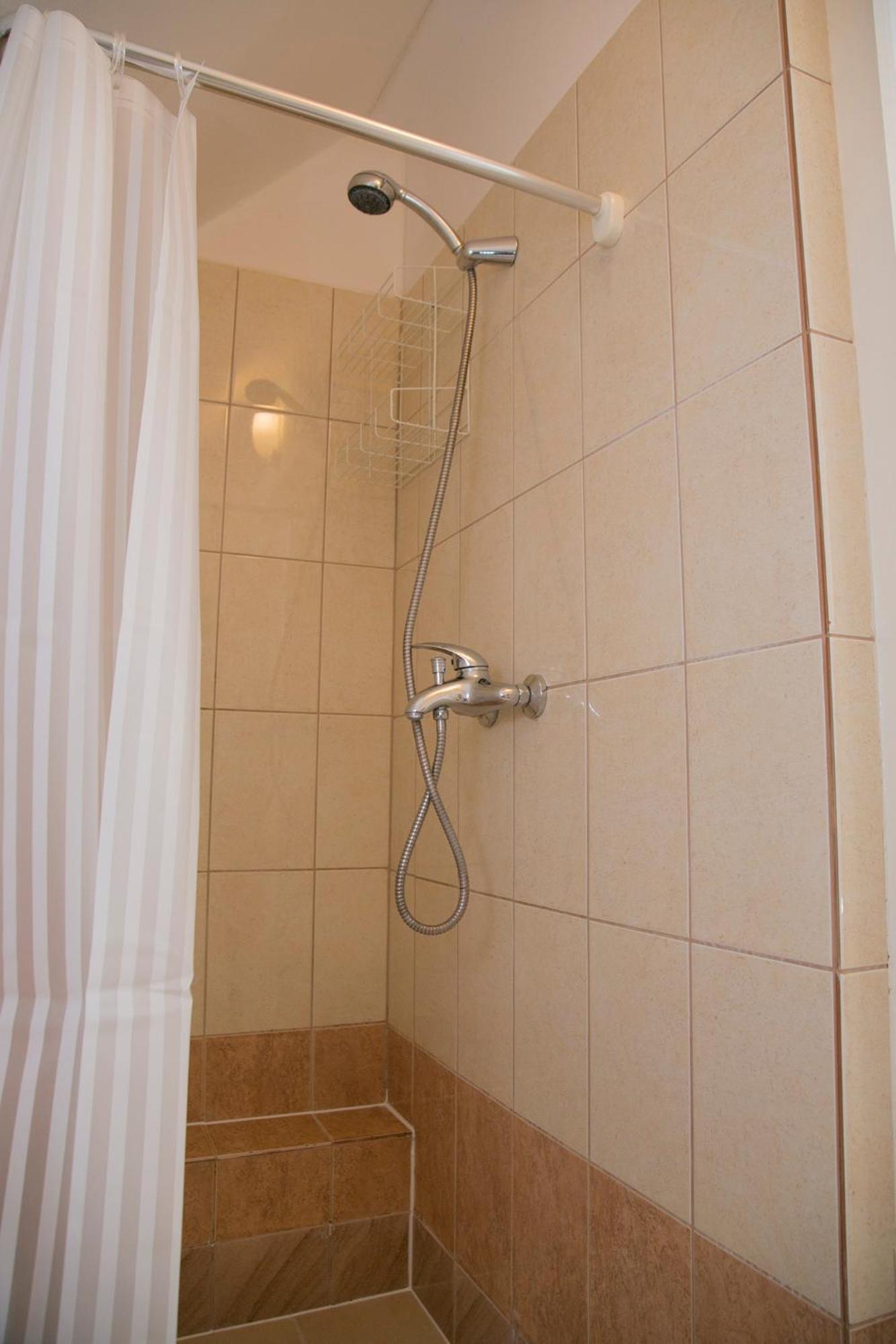 Guens Vendeghaz Hotel Szigliget Cameră foto